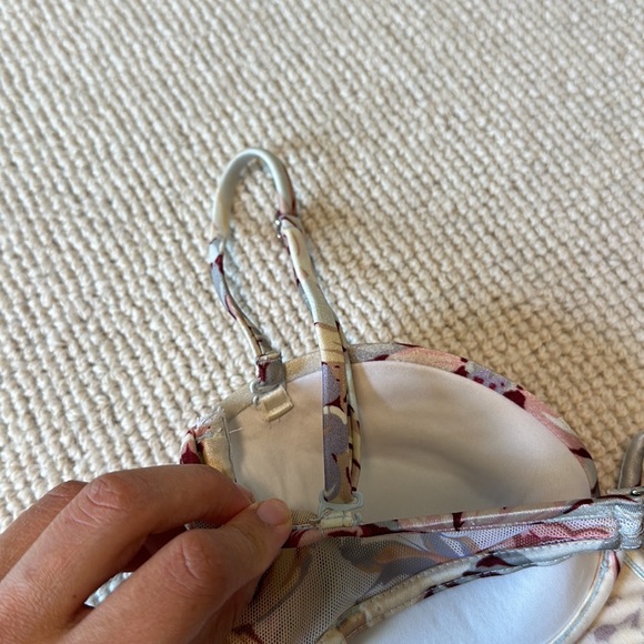 Zimmermann one piece floral swimsuit - Picture 4 of 8